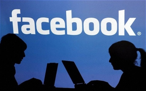 Facebook переместился на третью строчку популярности соцсетей в России, Miracle, 12 июн 2015, 08:50, 260115_185134_88433_2.jpg